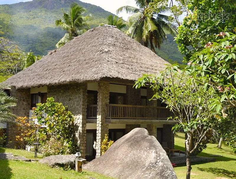 Фото отеля Bamboo River Villa 4* par. Mahe Seišelu salas ārpuse un baseini