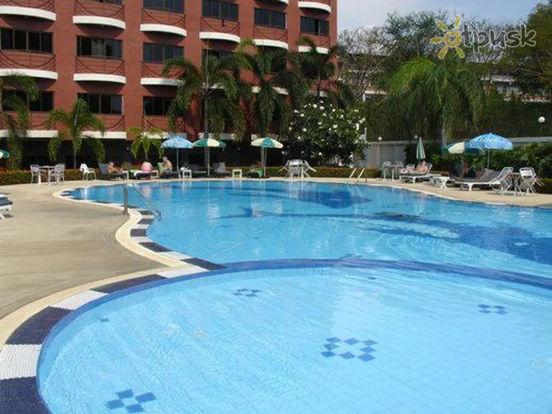 Фото отеля Dynasty Resort 4* Pataja Tailandas išorė ir baseinai