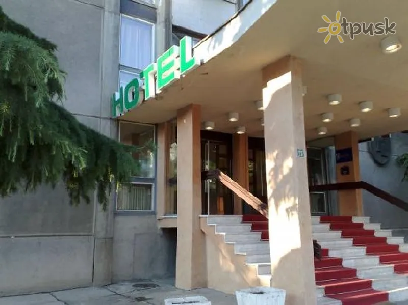 Фото отеля Srbija Hotel 3* Belgrada Serbija ārpuse un baseini