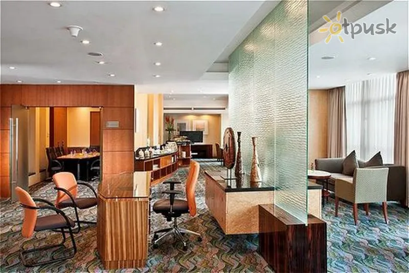 Фото отеля Crowne Plaza Galleria 5* apie. Luzonas – Manila Filipinai fojė ir interjeras