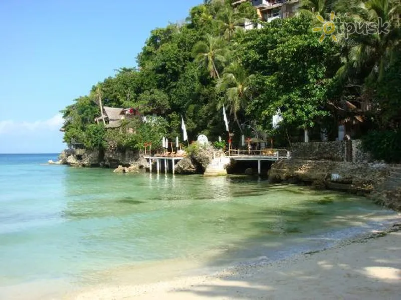 Фото отеля Microtel Inn & Suites Boracay 4* о. Боракай Филиппины пляж