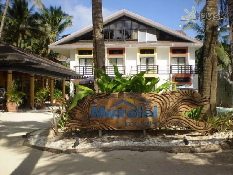 Фото отеля Microtel Inn & Suites Boracay 4* apie. Boracay Filipinai išorė ir baseinai