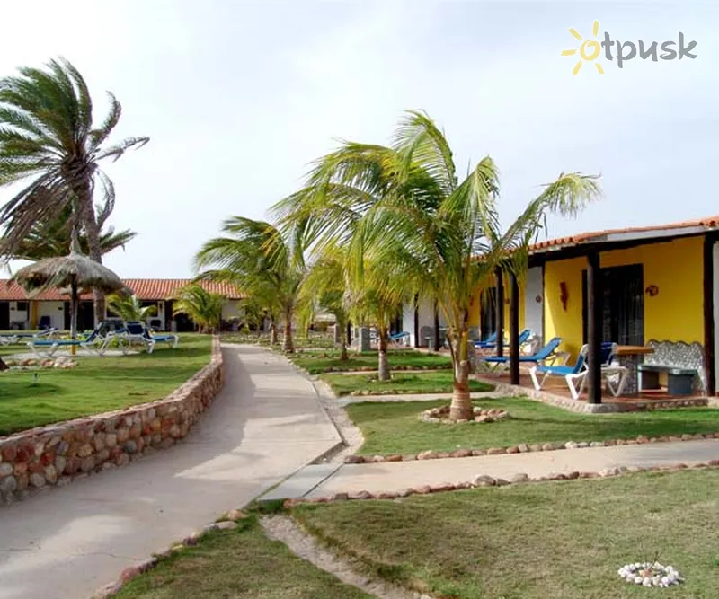 Фото отеля Brisas de Coche Spa Hotel 3* о. Коче Венесуэла экстерьер и бассейны