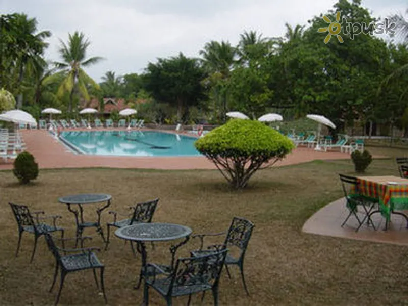 Фото отеля Tamarind Tree Hotel 3* Negombo Šri Lanka išorė ir baseinai