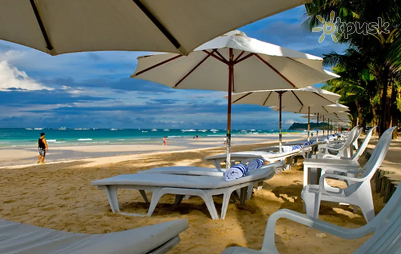 Фото отеля Regency Lagoon Resort 4* о. Боракай Филиппины пляж