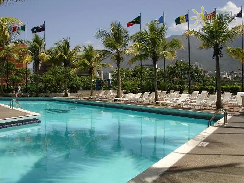Фото отеля Eurobuilding Hotel & Suites Caracas 5* Каракас Венесуэла экстерьер и бассейны
