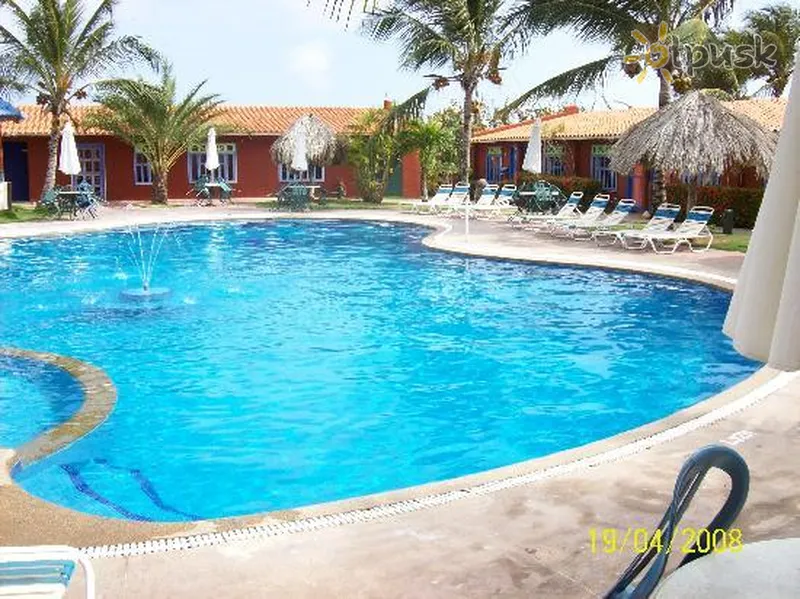 Фото отеля Flamenco Hotel Villas & Beach Club 3* par. margarita Venecuēla ārpuse un baseini