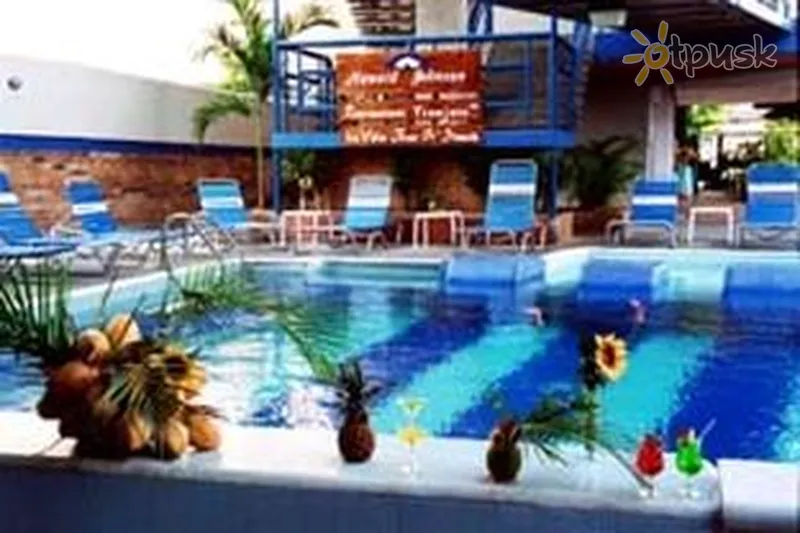 Фото отеля Howard Johnson Hotel Tinajero 3* о. Маргарита Венесуэла экстерьер и бассейны