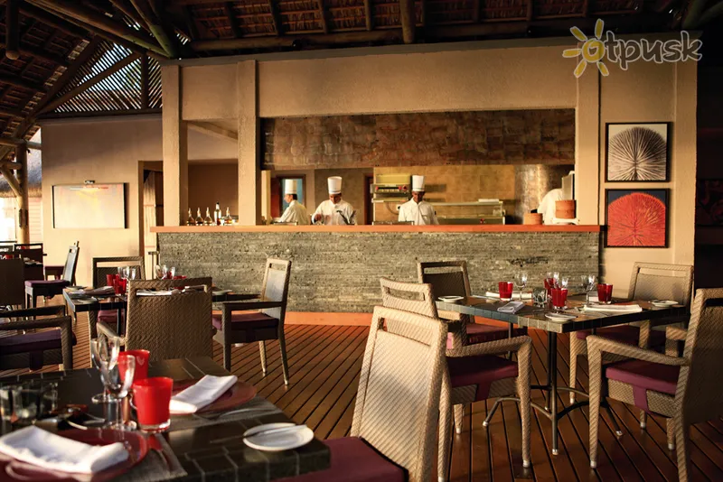 Фото отеля LUX* Le Morne Resort 5* о. Маврикий Маврикий бары и рестораны