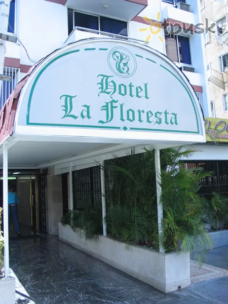 Фото отеля La Floresta 3* Karakasas Venesuela išorė ir baseinai