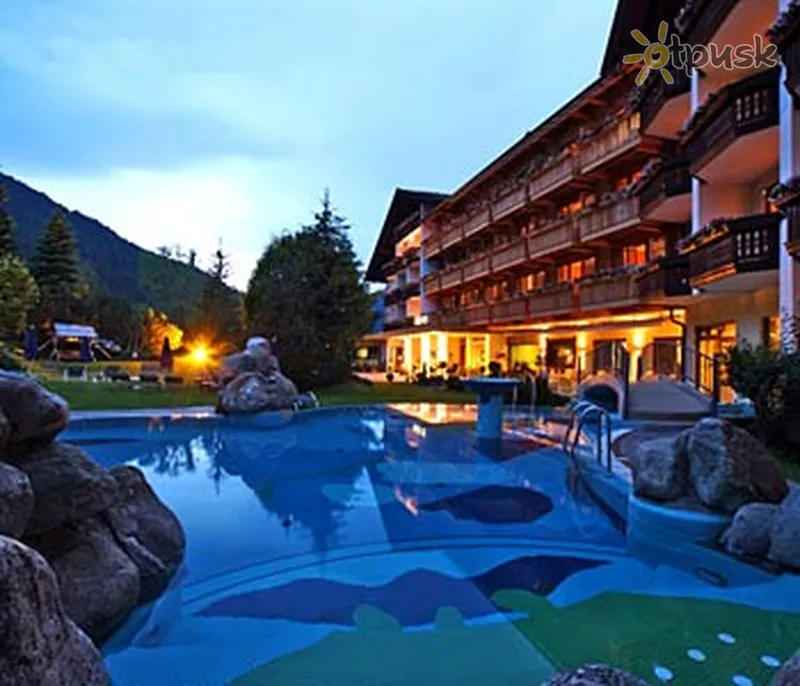 Фото отеля Kirchheimerhof Hotel 4* Бад Кляйнкірххайм Австрія екстер'єр та басейни