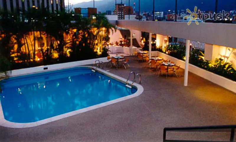 Фото отеля Paseo Las Mercedes 3* Каракас Венесуэла экстерьер и бассейны