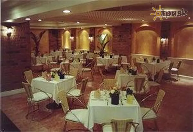 Фото отеля Executive Plaza 3* apie. Luzonas – Manila Filipinai barai ir restoranai