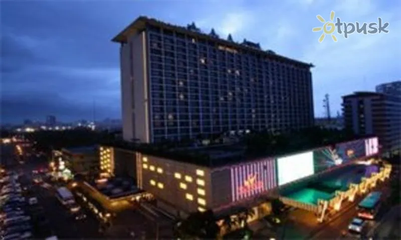 Фото отеля Waterfront Manila Pavilion Hotel & Casino 4* о. Лусон – Маніла Філіппіни екстер'єр та басейни