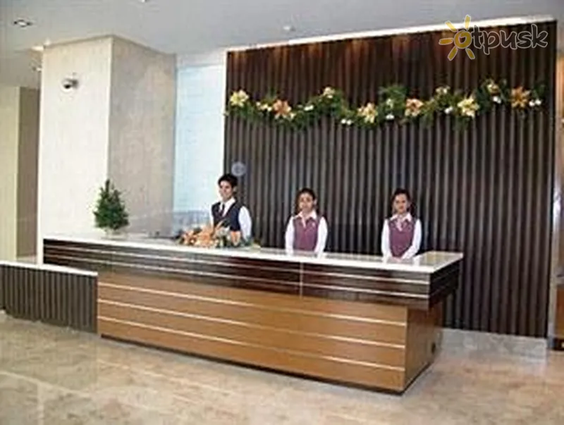 Фото отеля Lancaster Hotel Manila 3* о. Лусон – Манила Филиппины лобби и интерьер
