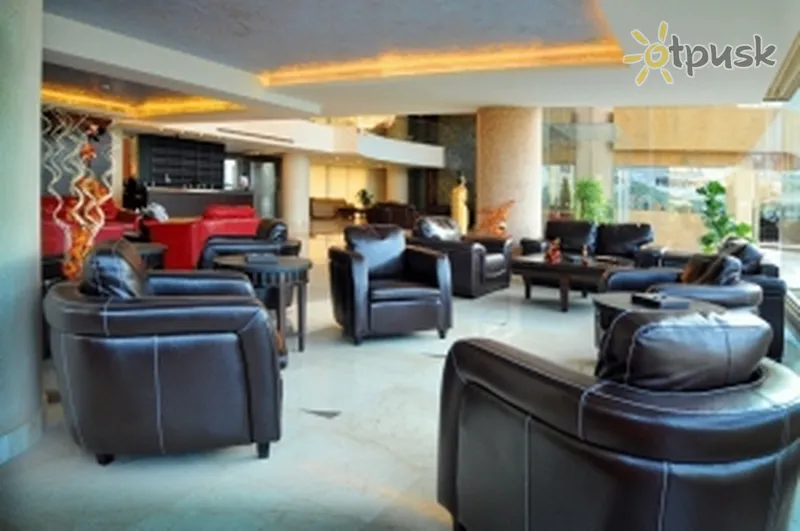 Фото отеля Hollywood Inn Hotel 4* Джунія Ліван лобі та інтер'єр