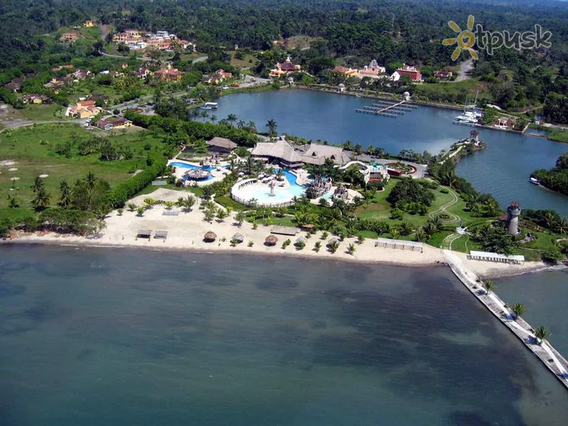 Фото отеля Amatique Bay Resort & Marina 5* Исабаль Гватемала экстерьер и бассейны