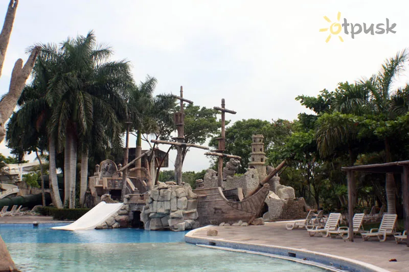 Фото отеля Amatique Bay Resort & Marina 5* Izabalas Gvatemala išorė ir baseinai