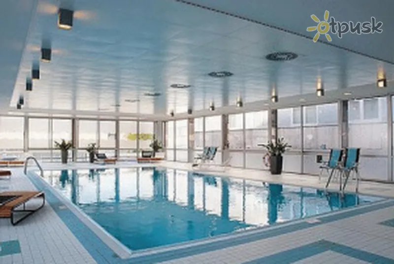 Фото отеля Holiday Inn Munich City Centre 4* Мюнхен Німеччина екстер'єр та басейни
