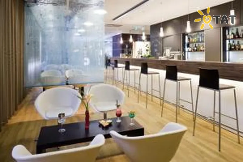 Фото отеля Mercure Hotel Orbis Muenchen Perlach 4* Мюнхен Германия бары и рестораны