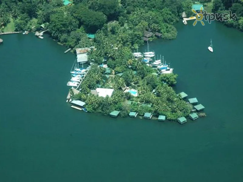 Фото отеля Catamaran Island 2* Izabalas Gvatemala išorė ir baseinai