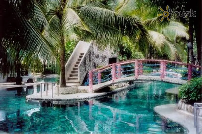 Фото отеля Cebu Beach Club 3* о. Себу Филиппины экстерьер и бассейны