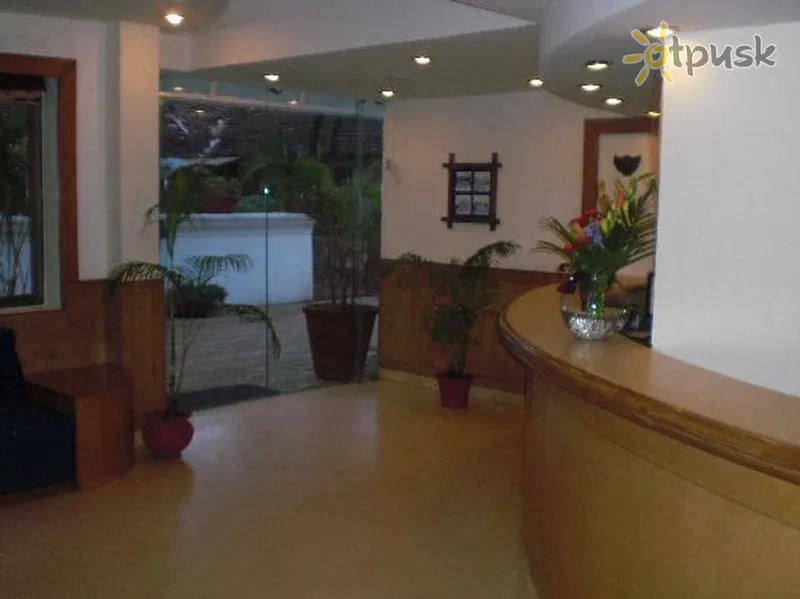Фото отеля Goa Towers 2* Северный Гоа Индия лобби и интерьер