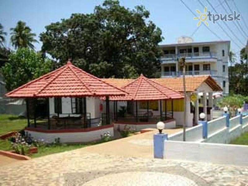 Фото отеля Sunshine Park Resort 2* Šiaurės Goa Indija išorė ir baseinai