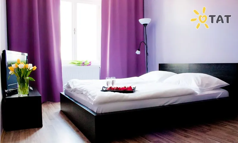 Фото отеля Royal Court Legerova 3* Прага Чехія номери