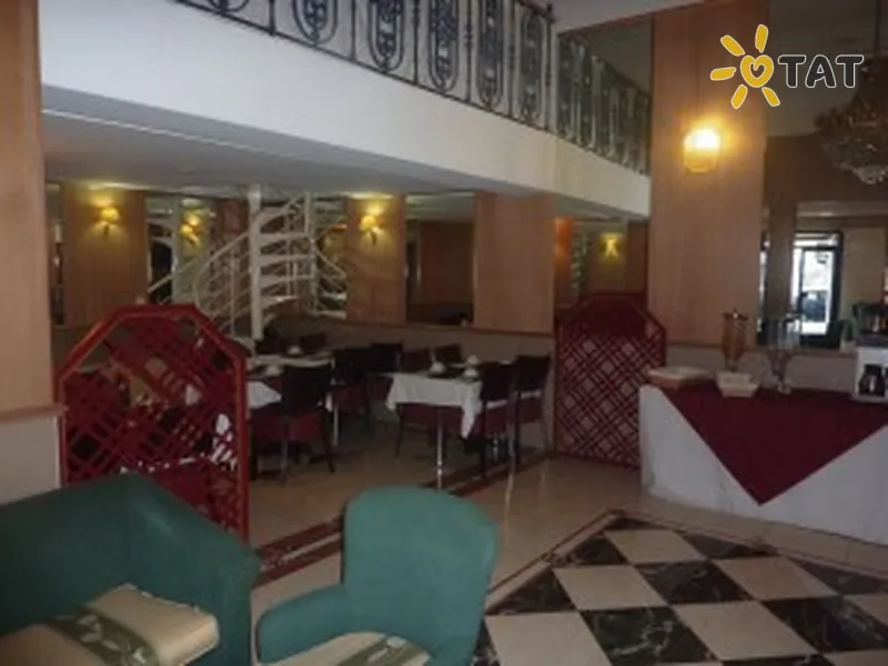 Фото отеля Le Clery 3* Париж Франція лобі та інтер'єр