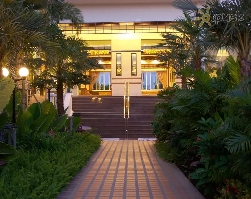 Фото отеля Swan Beach Resort 3* Pataja Taizeme ārpuse un baseini