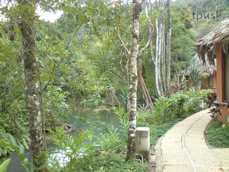 Фото отеля Green Bay 3* Исабаль Гватемала экстерьер и бассейны