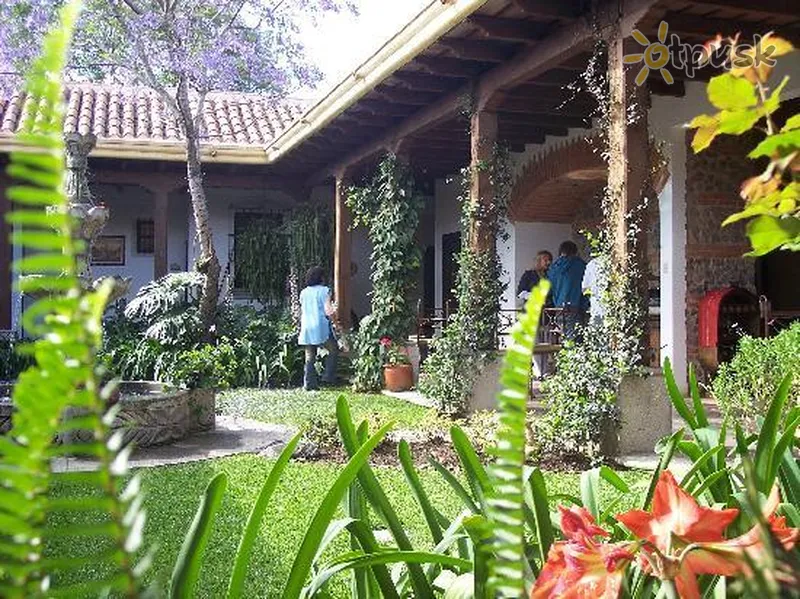 Фото отеля Hostal Las Marias 4* Антигуа Гватемала экстерьер и бассейны