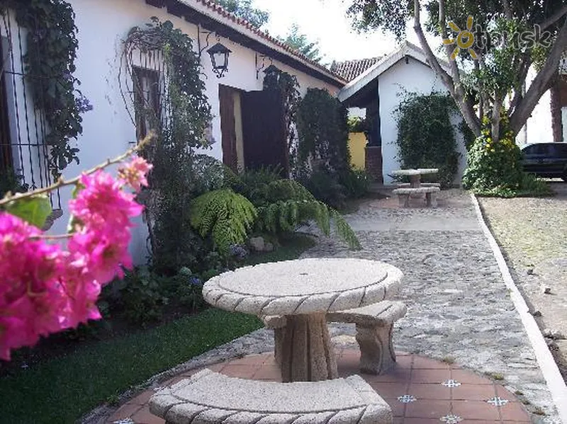 Фото отеля Hostal Las Marias 4* Антигуа Гватемала экстерьер и бассейны