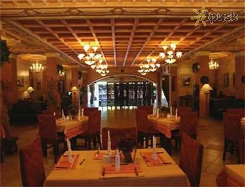 Фото отеля Howard Johnson 3* Гватемала Гватемала бары и рестораны