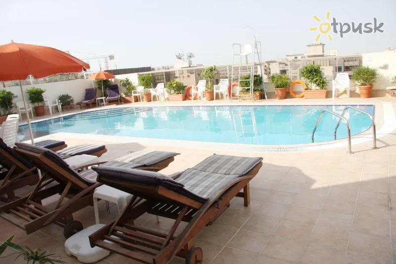 Фото отеля Ramee Hotel Apartments 3* Дубай ОАЕ екстер'єр та басейни