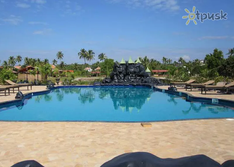 Фото отеля Primo Bom Terra Verde 3* Північний Гоа Індія екстер'єр та басейни
