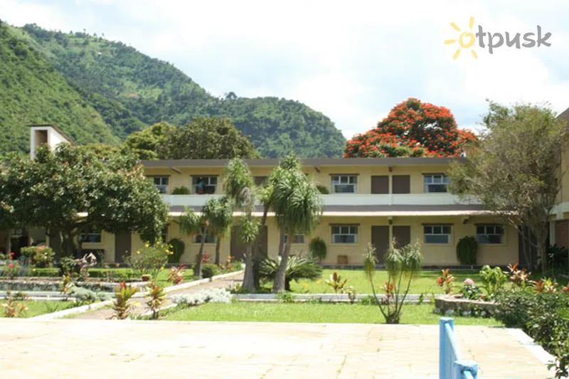 Фото отеля Jardines del Lago 3* Атітлан Гватемала екстер'єр та басейни