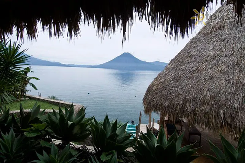 Фото отеля Laguna Lodge Eco-Resort & Nature Reserve 4* Atitlanas Gvatemala išorė ir baseinai