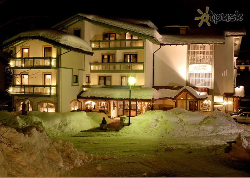 Фото отеля Alpino Family Hotel 3* Altopiano della Paganella Italija išorė ir baseinai