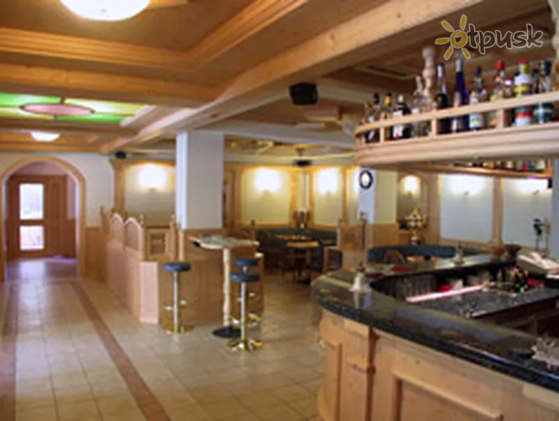 Фото отеля Dolomiti Hotel Olimpia 3* Алтопіано делла Паганелла Італія бари та ресторани