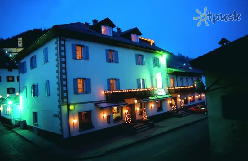 Фото отеля Italia Hotel & Wellness Villa Monica 3* Val di Fiemme Italija išorė ir baseinai