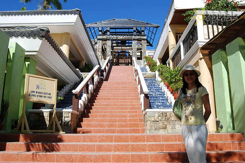 Фото отеля Boracay Regency Beach Resort 4* о. Боракай Филиппины экстерьер и бассейны