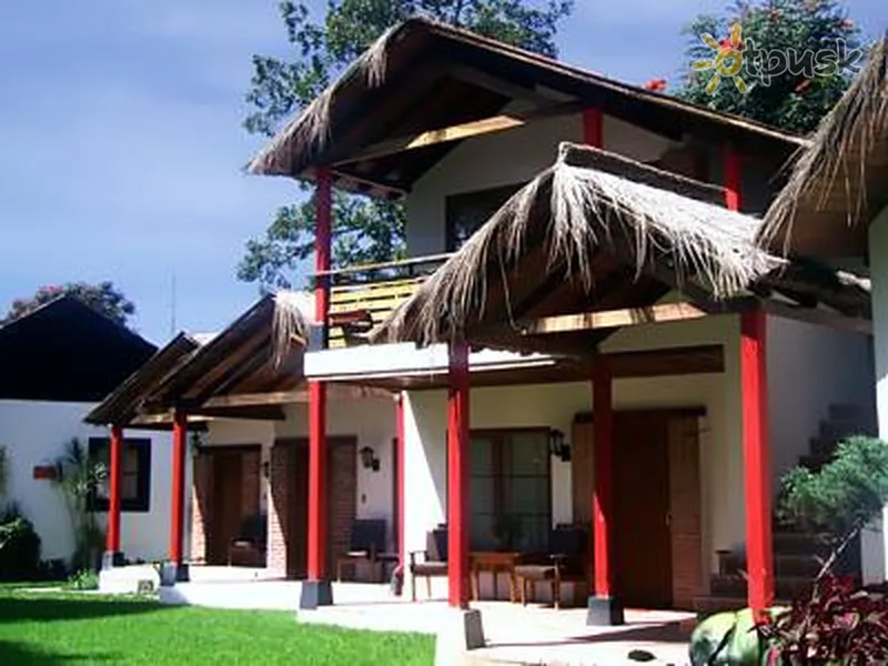 Фото отеля Rancho Grande Inn 4* Атитлан Гватемала экстерьер и бассейны