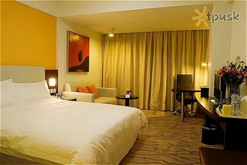 Фото отеля Holiday Inn Express 4* Dalian Ķīna istabas