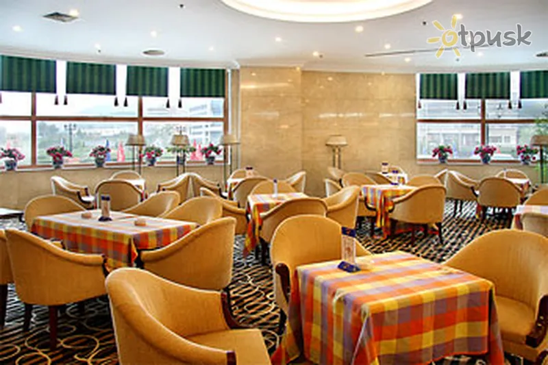 Фото отеля Sea Horizon 4* Далянь Китай бары и рестораны