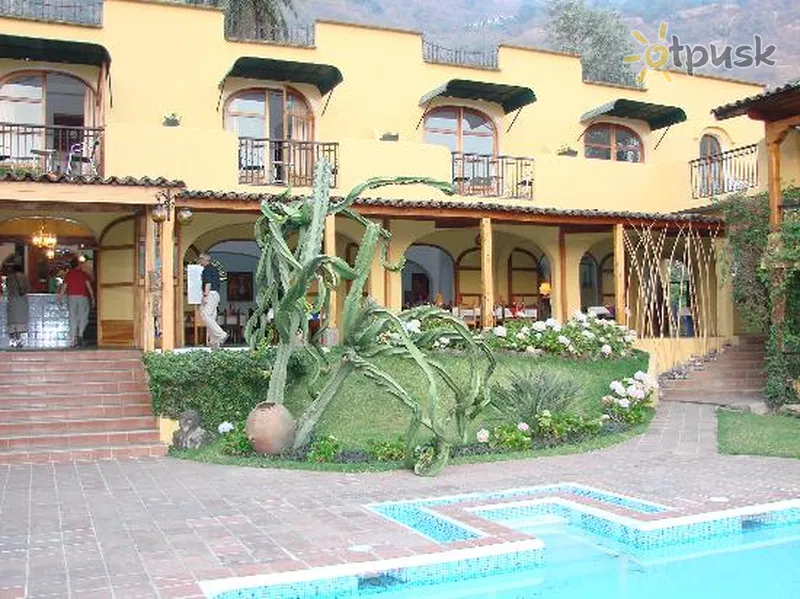 Фото отеля Villa Santa Catarina 3* Атитлан Гватемала экстерьер и бассейны