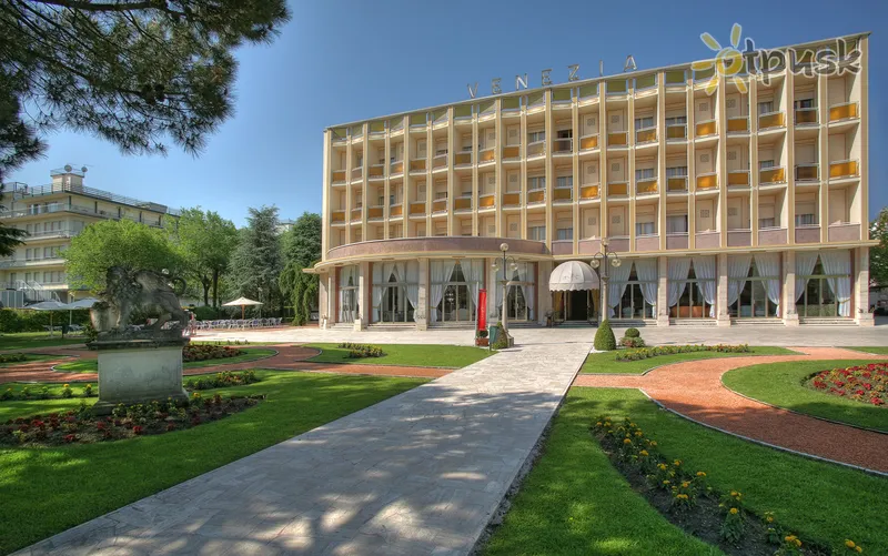 Фото отеля Venezia Hotel Terme 4* Абано Терме Италия экстерьер и бассейны