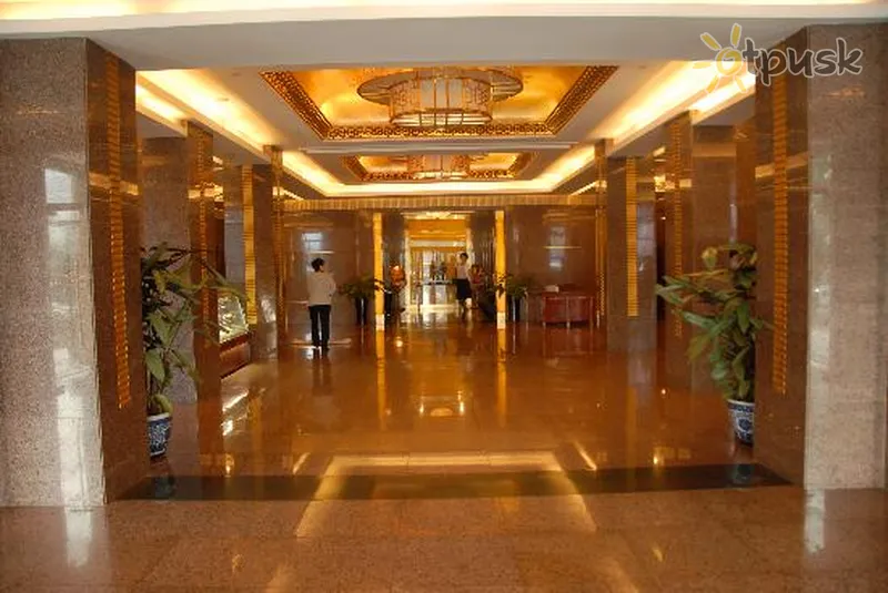 Фото отеля Chong Wen Men 3* Пекин Китай лобби и интерьер