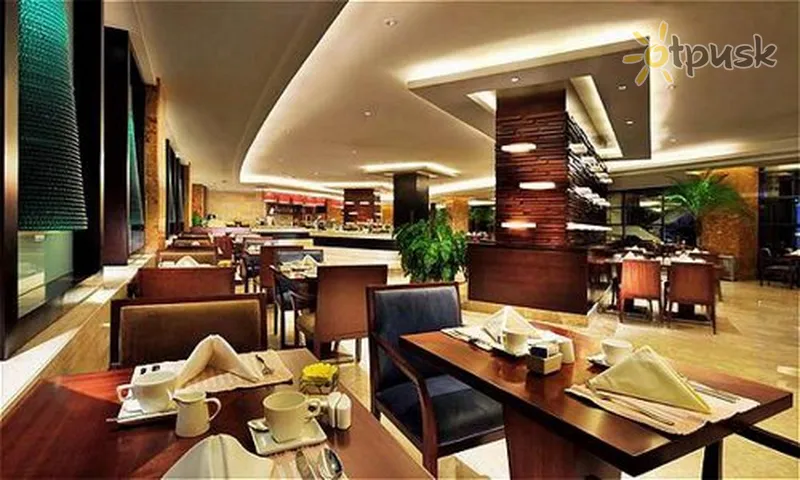 Фото отеля Crown Plaza International Airport Beijing 5* Пекин Китай бары и рестораны